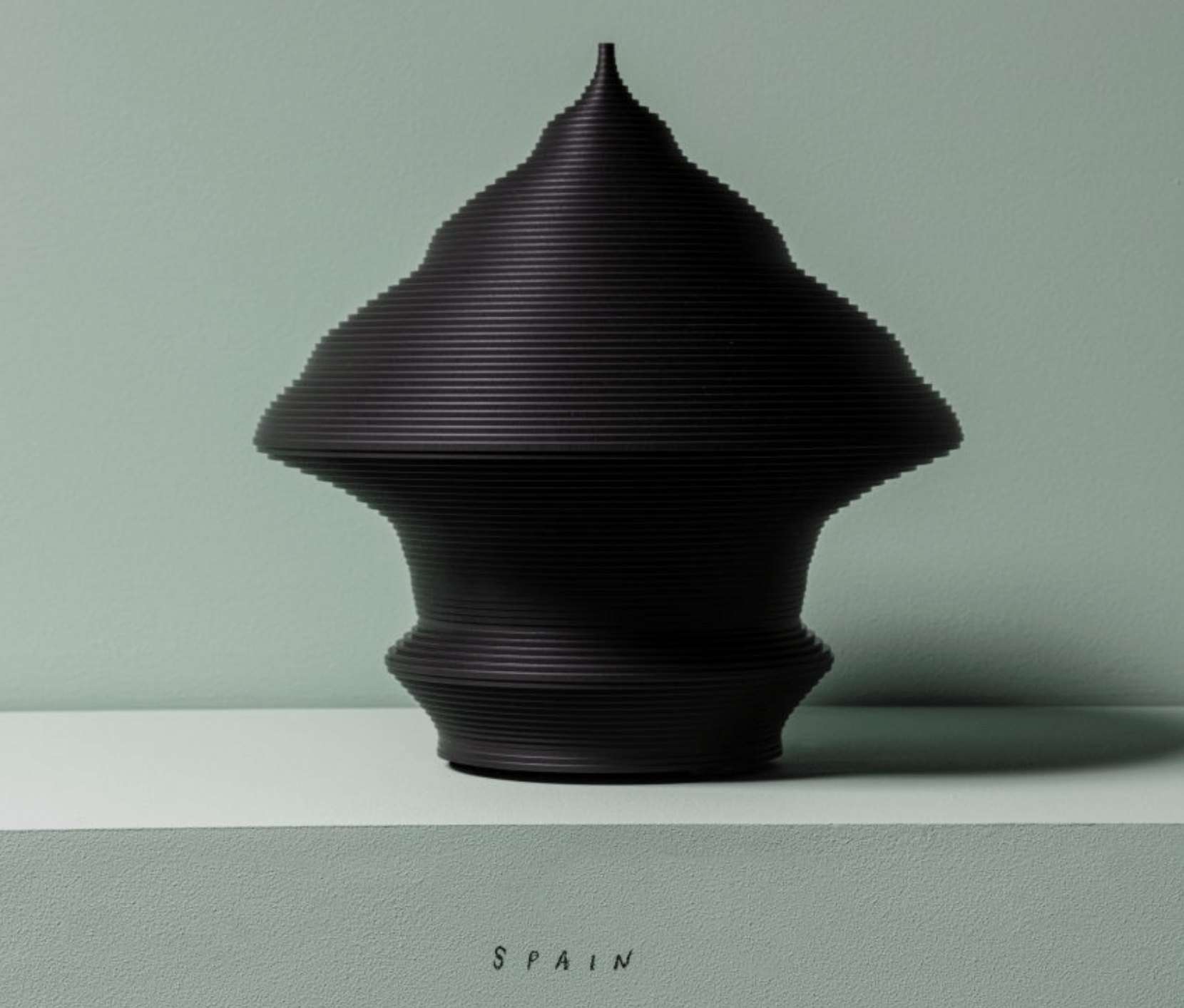 Dezeen: <strong><a href="https://www.dezeen.com/2021/10/19/state-world-mathieu-lehanneur-aluminium-sculpture-pyramids/">Mathieu Lehanneur designs 3D-printed sculptures based on population statistics</a></strong>, October 19