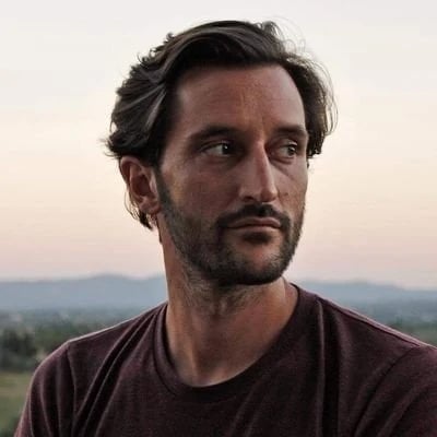 Portrait of Simon Haas