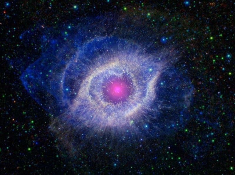 The Helix Nebula, 650 light-years away in the Aquarius constellation. NASA/JPL-Caltech (<a href="https://science.nasa.gov/universe/stars/"><span style="color: rgba(55, 53, 47, 0.4);">Source</span></a>)